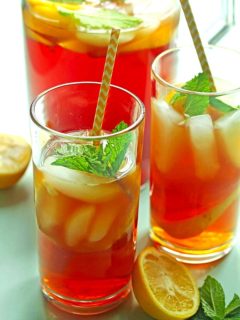 Glasses of sweetened tea ready to serve