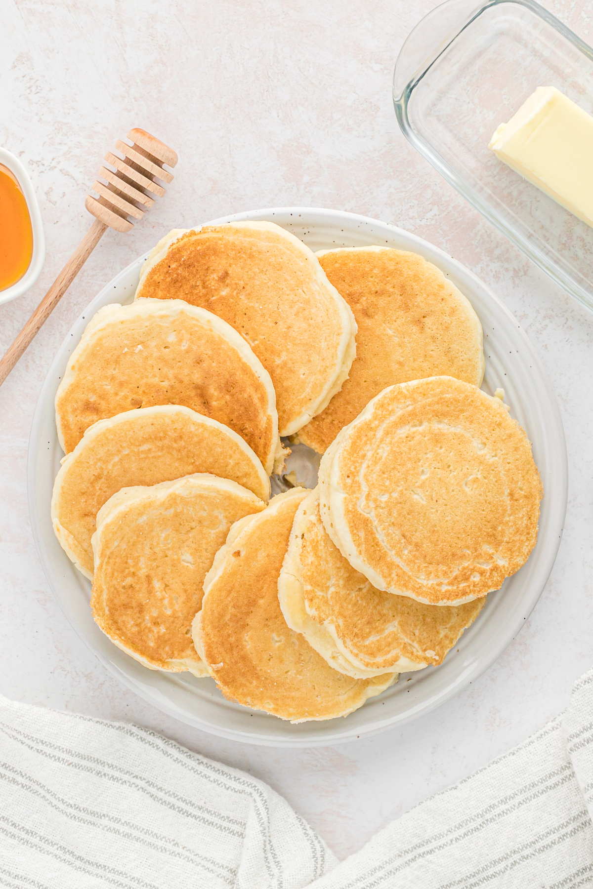 Academy of Food: On pancakes, flapjacks, hotcakes, griddlecakes, hoecakes,  johnnycakes . . .