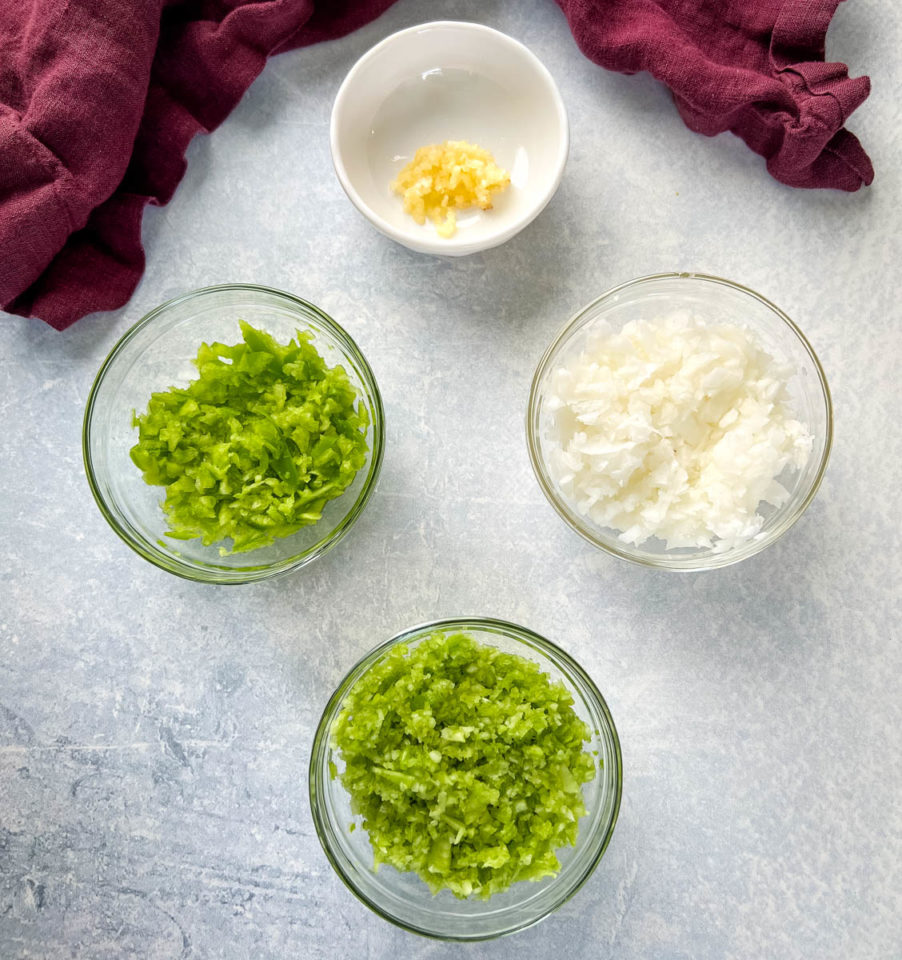 Classic African American Cornbread Dressing - Blackpeoplesrecipes.com