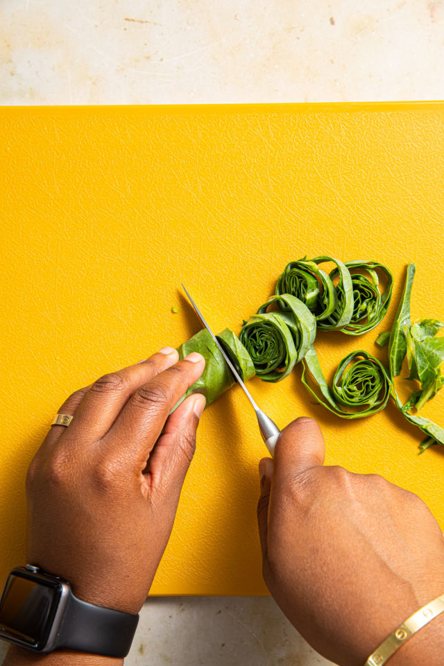 Smoky Vegan Collard Greens Black People S Recipes   DK6A1932 640x960 