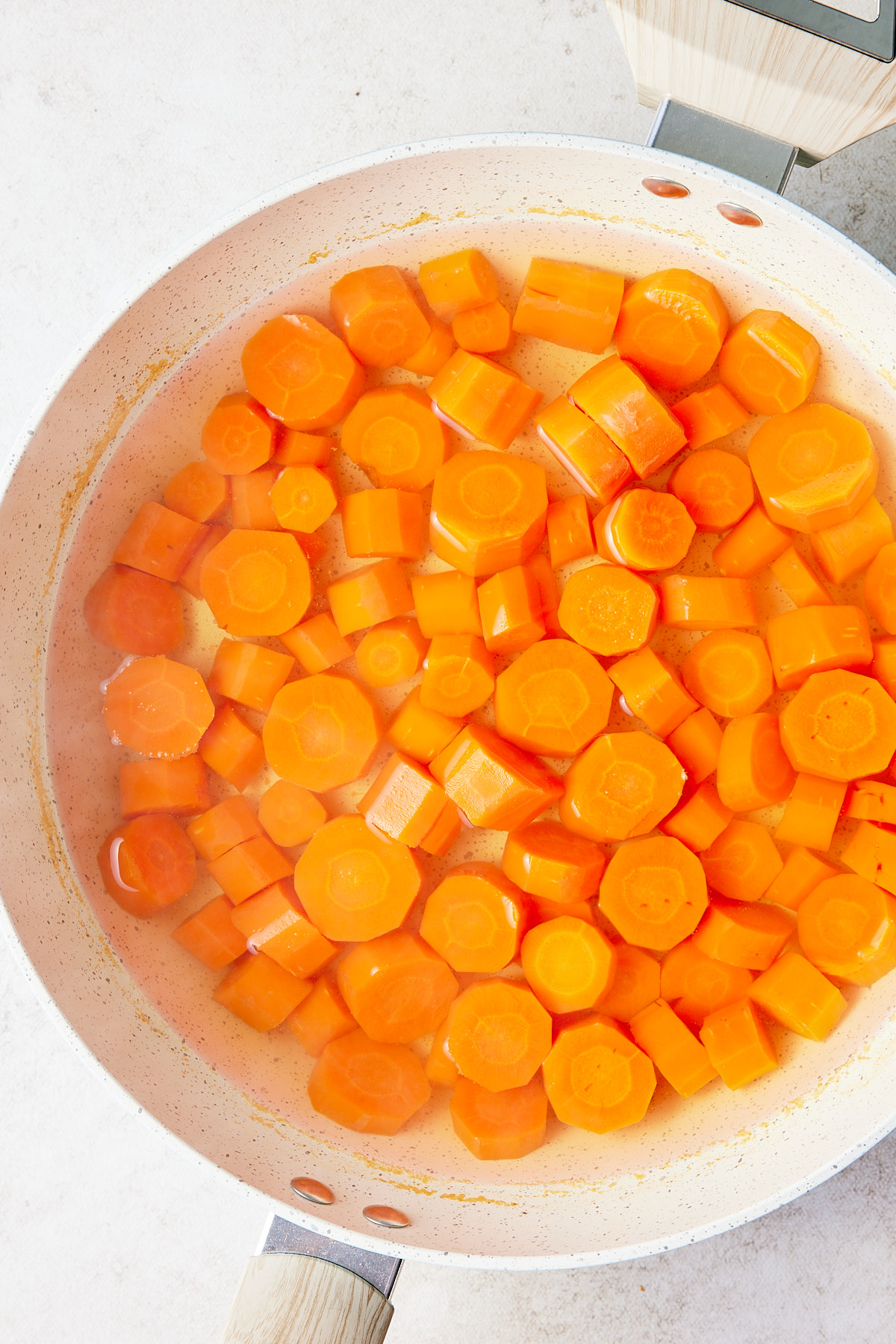 carrots boiled in water in pan