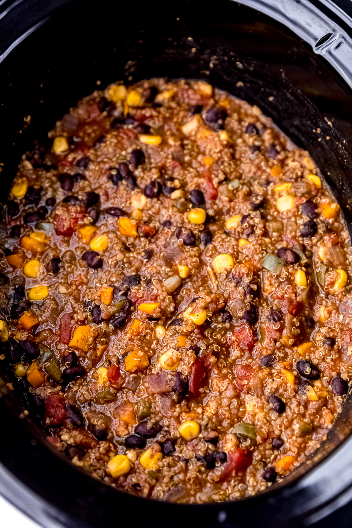 Vegan chili in a slow cooker