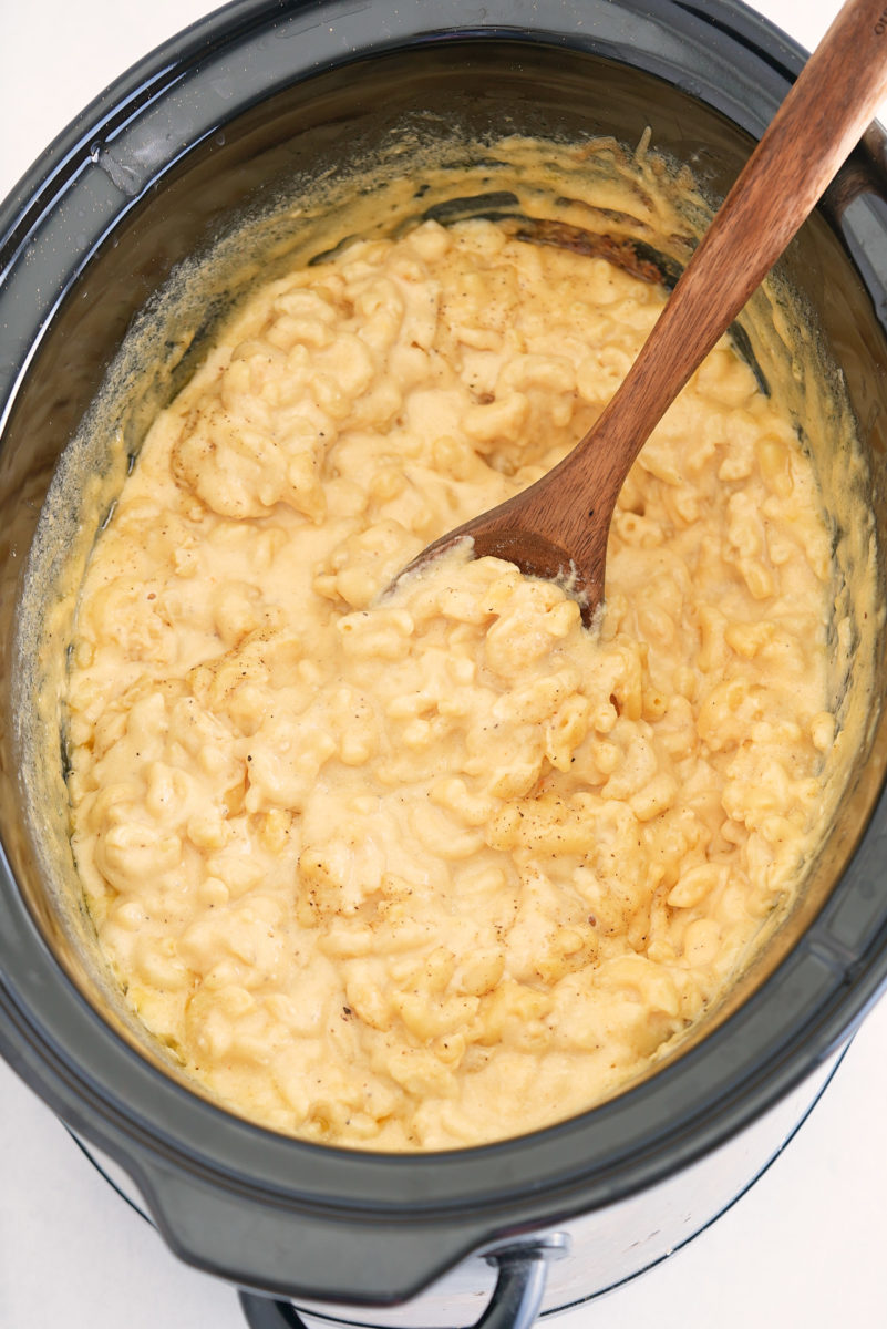 Slow Cooker Mac And Cheese - Blackpeoplesrecipes.com