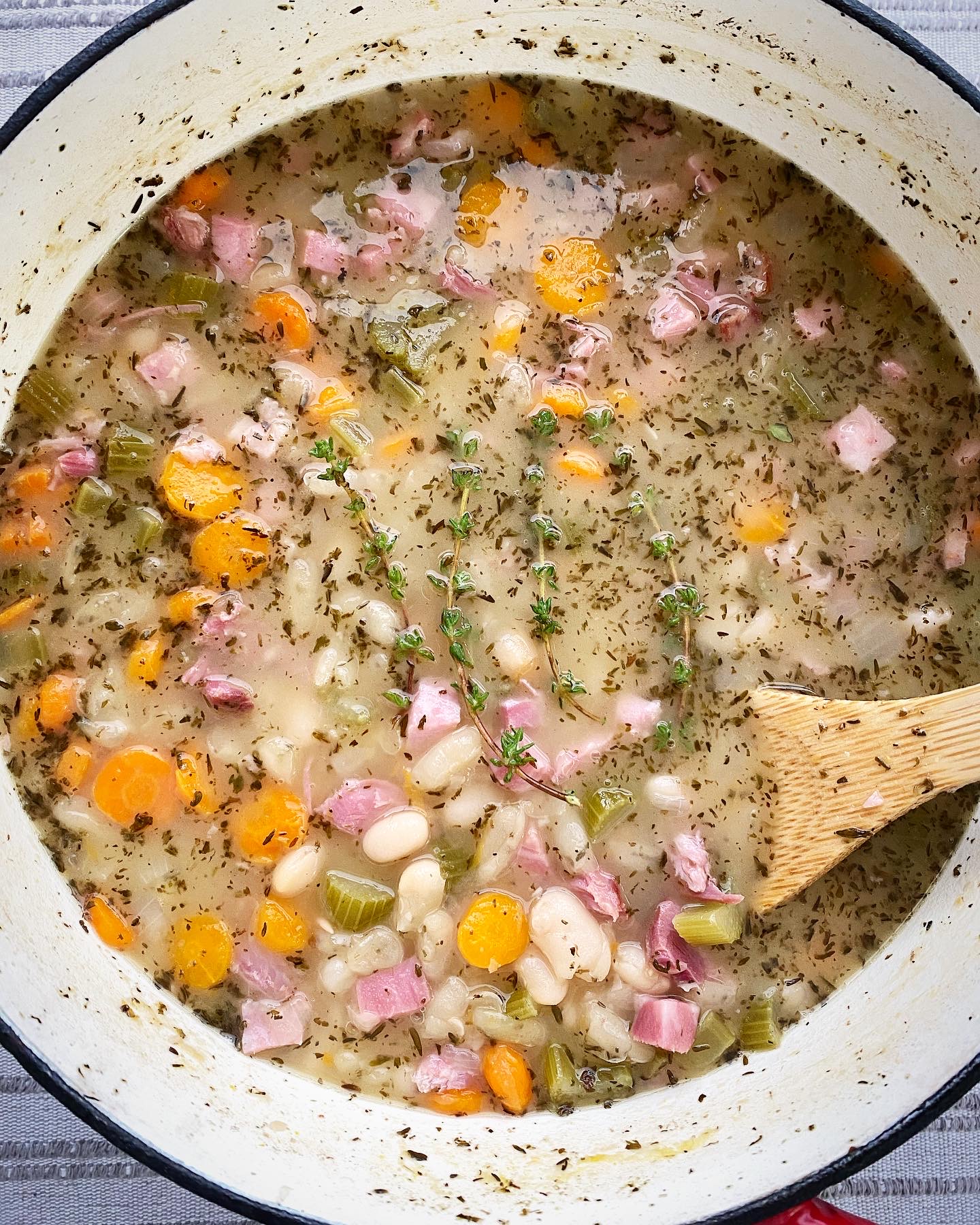 Ham And Bean Soup – blackpeoplesrecipes.com Ham And Bean Soup – blackpeoplesrecipes.com