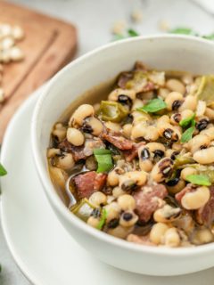 Delicious bowl of perfectly cooked Instant Pot Black-eyed Peas.