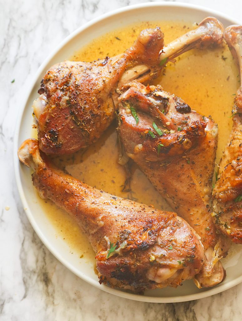 Roast Turkey Legs with their incredible juices ready to enjoy